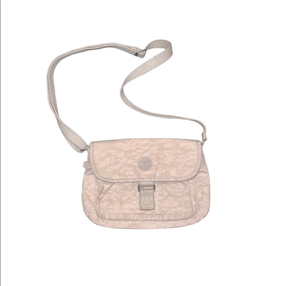 Old kipling bag from year 2000 🤍
